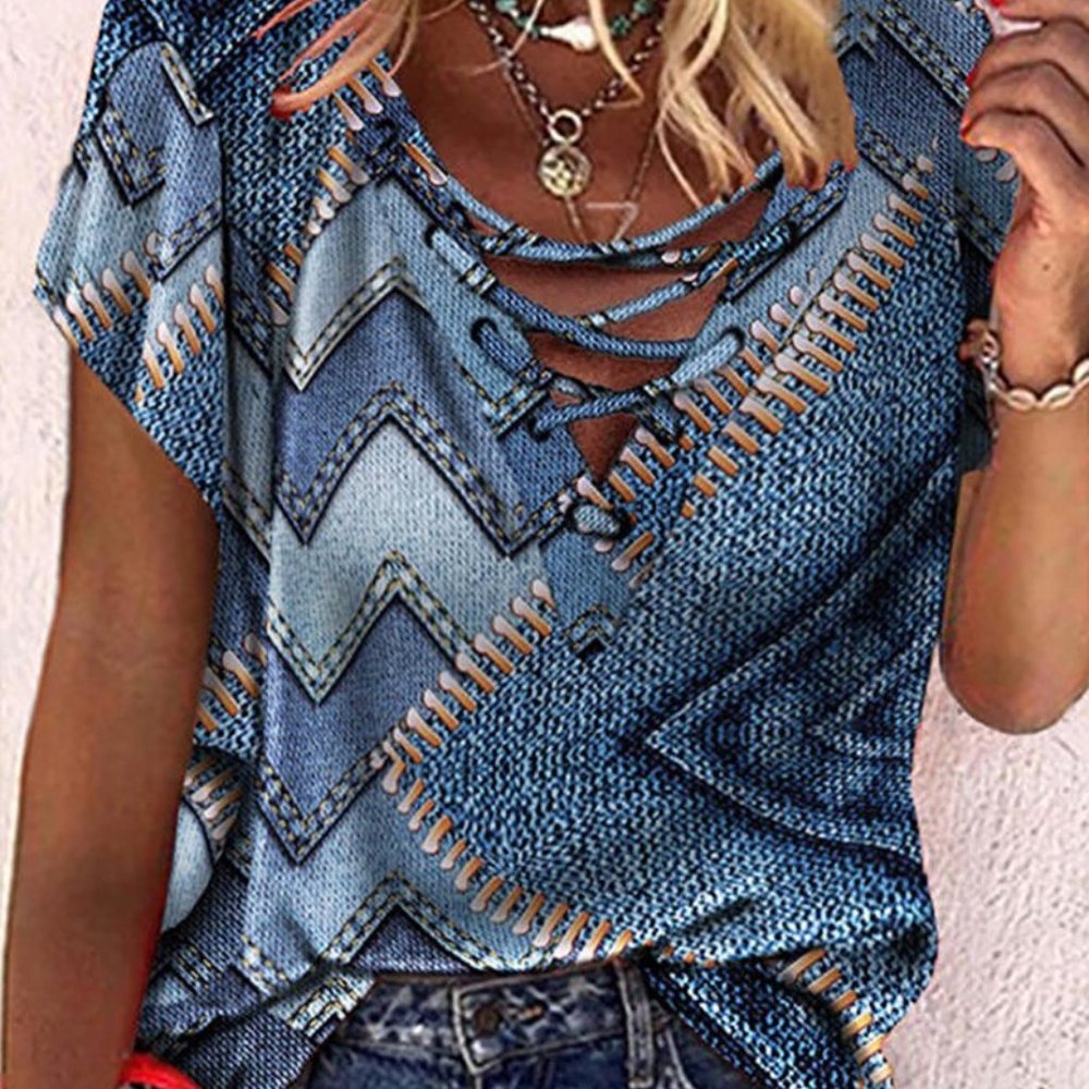 Graphic Print Eyelet Lace-up Short Sleeve Top